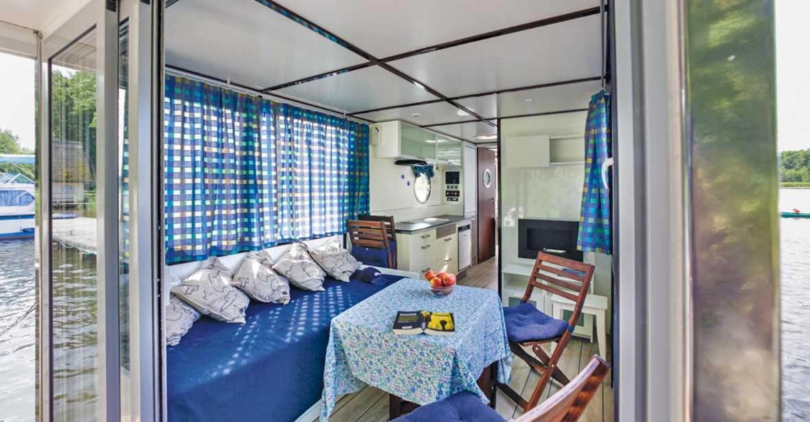 Kuhnle-Tours Ferienwohnung Rechlin Dış mekan fotoğraf